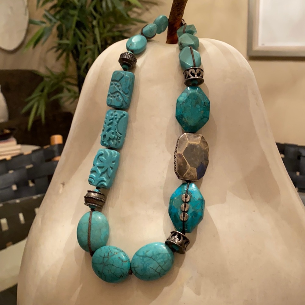 Beautiful Silpada Turquoise and Silver Necklace
